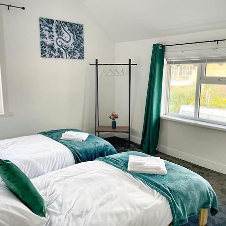 Apartament Perfect For Contractors & Families! 7 Beds Free Parking Birmingham Zewnętrze zdjęcie